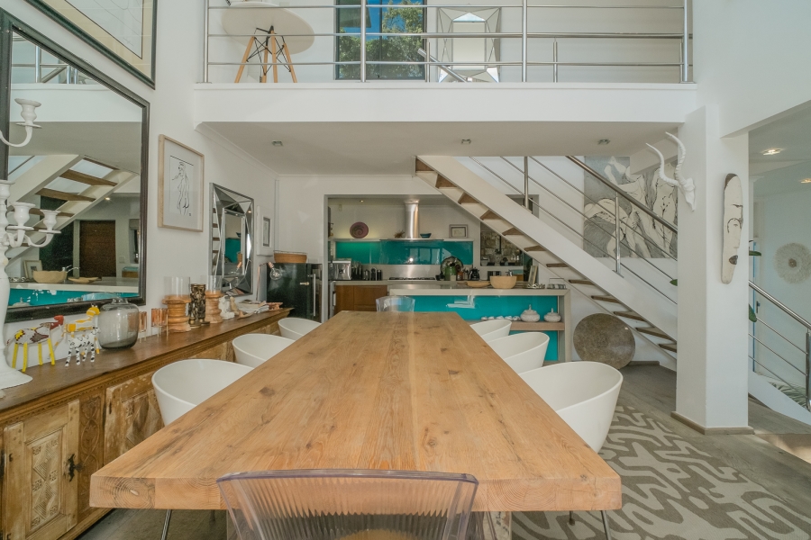 4 Bedroom Property for Sale in Misty Cliffs Western Cape